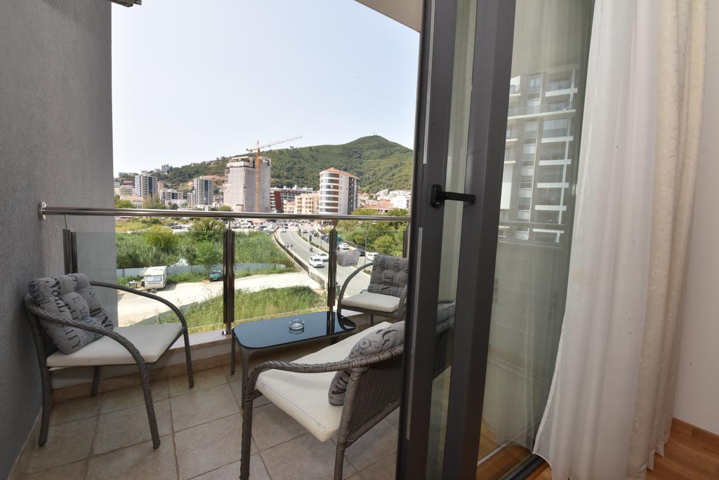 Lux Apartments Kristina Budva Exterior photo