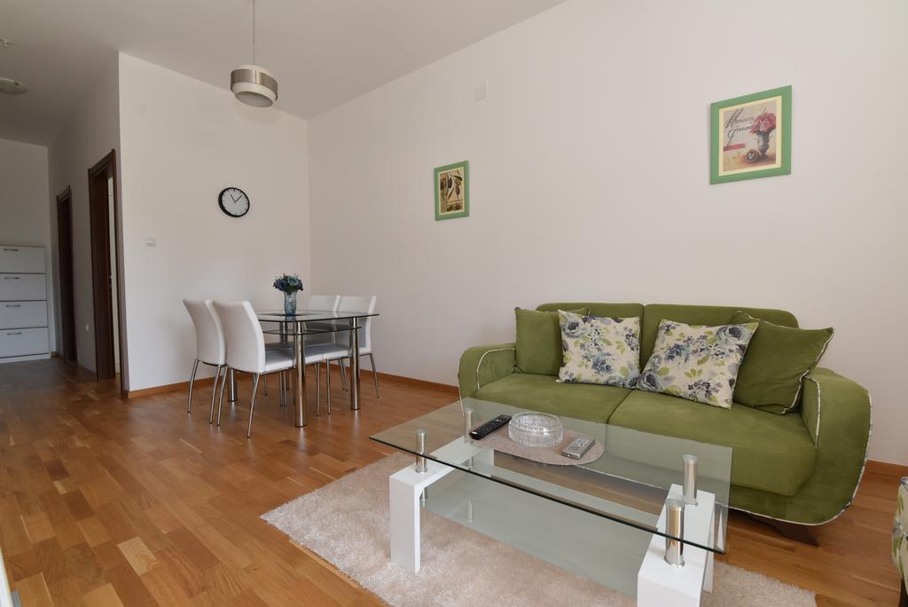 Lux Apartments Kristina Budva Exterior photo