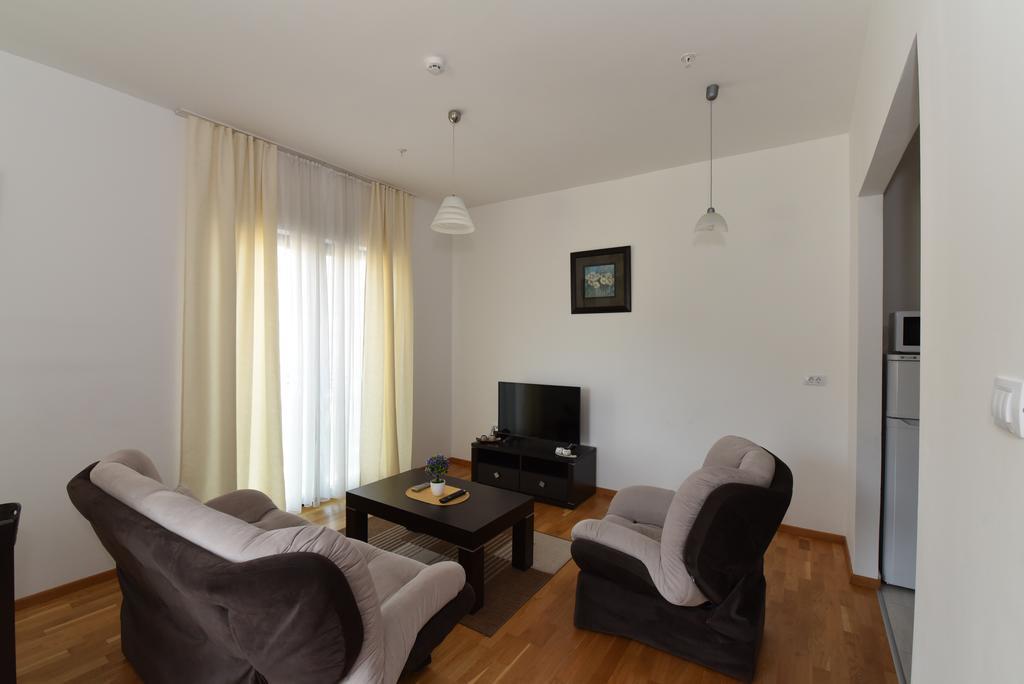 Lux Apartments Kristina Budva Exterior photo